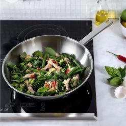 BK Wokpan Bright RVS - ø 28 Cm - Zonder Anti-aanbaklaag -Keukengerei Korting Winkel 11bc81fcb685ce434ad45e2c9fc75a1efe62e3fe BK Bri WokP 1pc CC005747 001 PIU