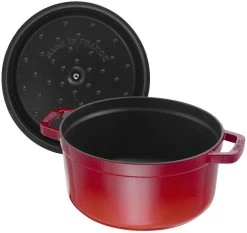 Staub Braadpan / Cocotte - Kersenrood - ø 28 Cm / 6.7 Liter -Keukengerei Korting Winkel 40509 814 0 5 3