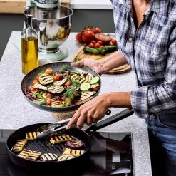 KitchenAid Grillpan Classic Forged - ø 28 Cm - Keramische Anti-aanbaklaag -Keukengerei Korting Winkel 91tLBVd0YSL. AC SL1500