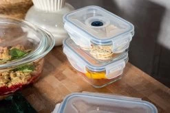 Sareva Vacuum Ovenschalen / Vershoudbakjes - Hittebestendig Glas - 3 Delige Set / 970 Ml + 1.7 Ltr 10 Sareva Vacuum Ovenschalen / Vershoudbakjes - Hittebestendig Glas - 3 Delige Set / 970 Ml + 1.7 Ltr -Keukengerei Korting Winkel Crumble in ovenschaal en vershoudbakjes 4 2