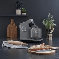 Wilfa Keukenmachine Probaker Titanium 11 Wilfa Keukenmachine Probaker Titanium -Keukengerei Korting Winkel Kitchen Machine Probaker KM1GY 70 Wisk Bowl 638df1126c2724.48543088