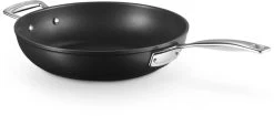 Le Creuset Sauteerpan Les Forgées TNS - ø 26 Cm / 2.7 Liter - Standaard Anti-aanbaklaag -Keukengerei Korting Winkel LC 20190624 ZS PS FS 51101260010202 005 1