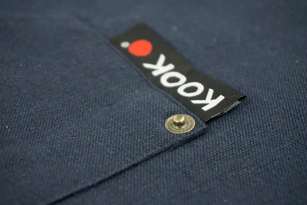 KOOK Keukenschort Recycled Donkerblauw 90 X 70 Cm 6 KOOK Keukenschort Recycled Donkerblauw 90 X 70 Cm - Afbeelding 4