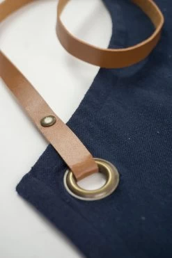 KOOK Keukenschort Recycled Donkerblauw 90 X 70 Cm 8 KOOK Keukenschort Recycled Donkerblauw 90 X 70 Cm -Keukengerei Korting Winkel R21.095