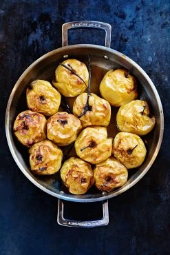 Le Creuset Hapjespan Met Deksel - Les Forgées TNS - ø 26 Cm / 2.7 Liter - Standaard Anti-aanbaklaag -Keukengerei Korting Winkel RS3762 FRJ 7422 lpr