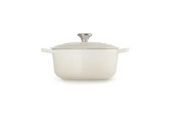 Le Creuset Braadpan Signature - Meringue - ø 20 Cm / 2.4 Liter -Keukengerei Korting Winkel RS9471 LC 20191212 FR PS 00001 1