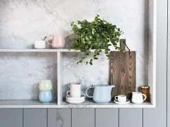 Maxwell & Williams Kop En Schotel Tint Lichtgrijs 100 Ml -Keukengerei Korting Winkel Tint Lifestyle Image 2 800x600