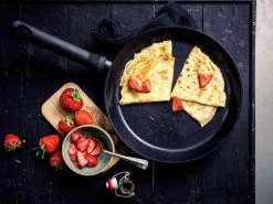 BK Pannenkoekenpan Easy Induction - Aluminium - ø 28 Cm - Keramische Anti-aanbaklaag -Keukengerei Korting Winkel c4bd3d106f4eb86dc6be2f4ba6c717ebc3c119ae BK Easy Induction PH00582 010 1
