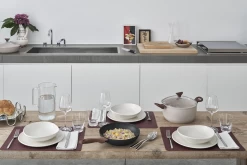 Sambonet Braadpan Rock 'n' Rose - Creme - ø 24 Cm / 4.5 Liter - Standaard Anti-aanbaklaag -Keukengerei Korting Winkel sambonet rock n rose sfeer5