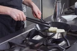 Sambonet Serveerpincet Zwart -Keukengerei Korting Winkel sambonet serveerpincet zwart sfeer3