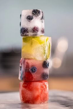 Sareva IJsblokjesvorm - 8 Grote Ijsblokjes - Siliconen - Easy Release - Herbruikbaar -Keukengerei Korting Winkel sereva ijs sfeer 6 1